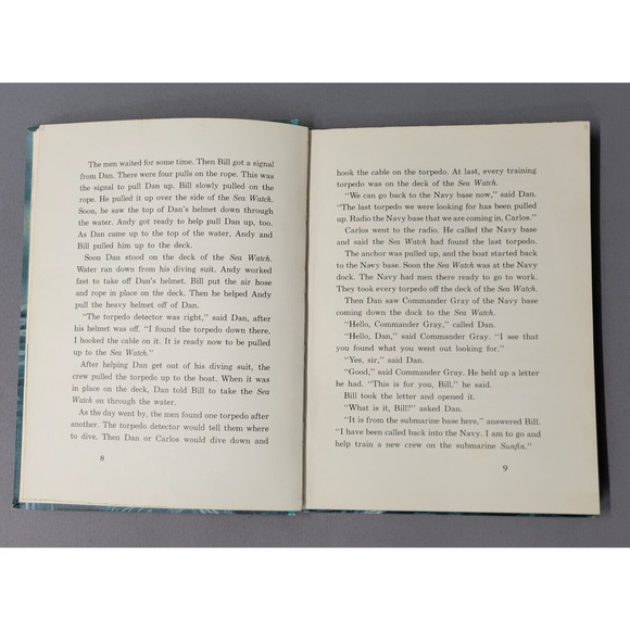 Vintage Submarine Rescue Deep Sea Adventure Series Book 3 Hardcover 1967 - Picture 7 of 16